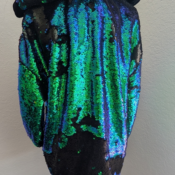 Free People City Lights Oversized Sequin Jacket With Velvet Hood - Picture 5 of 10